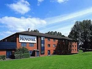 The Preston Hotel Престон Экстерьер фото