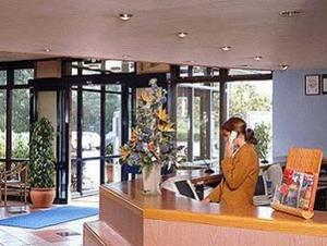 The Preston Hotel Престон Экстерьер фото